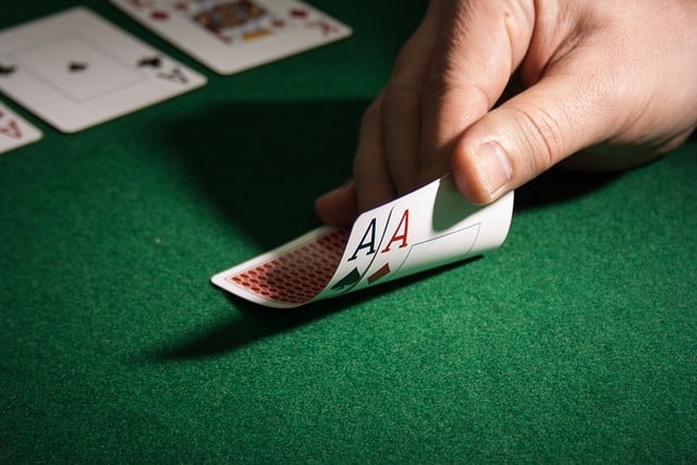 Top 10 des Meilleures Stratégies au Poker en Partie Libre