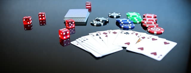 Bien Choisir Sa Première Main au Poker